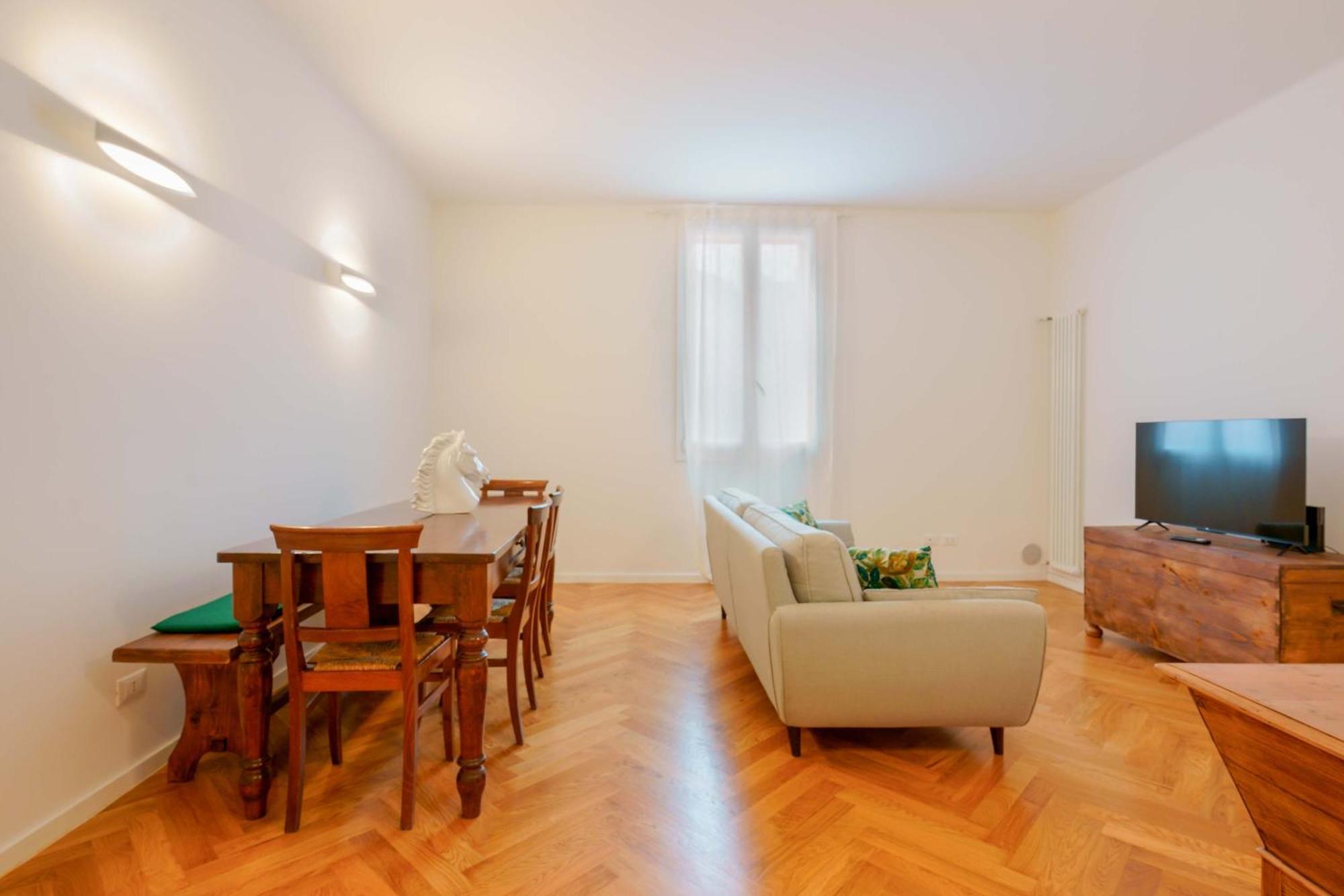 Casa Bradamanti Apartment โบโลญญา ภายนอก รูปภาพ
